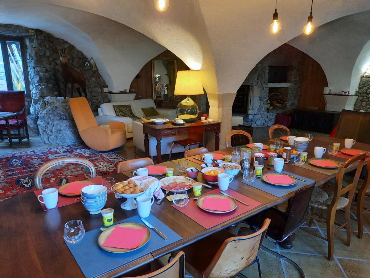La Bergerie A Menee Hotel Châtillon-en-Diois Kültér fotó